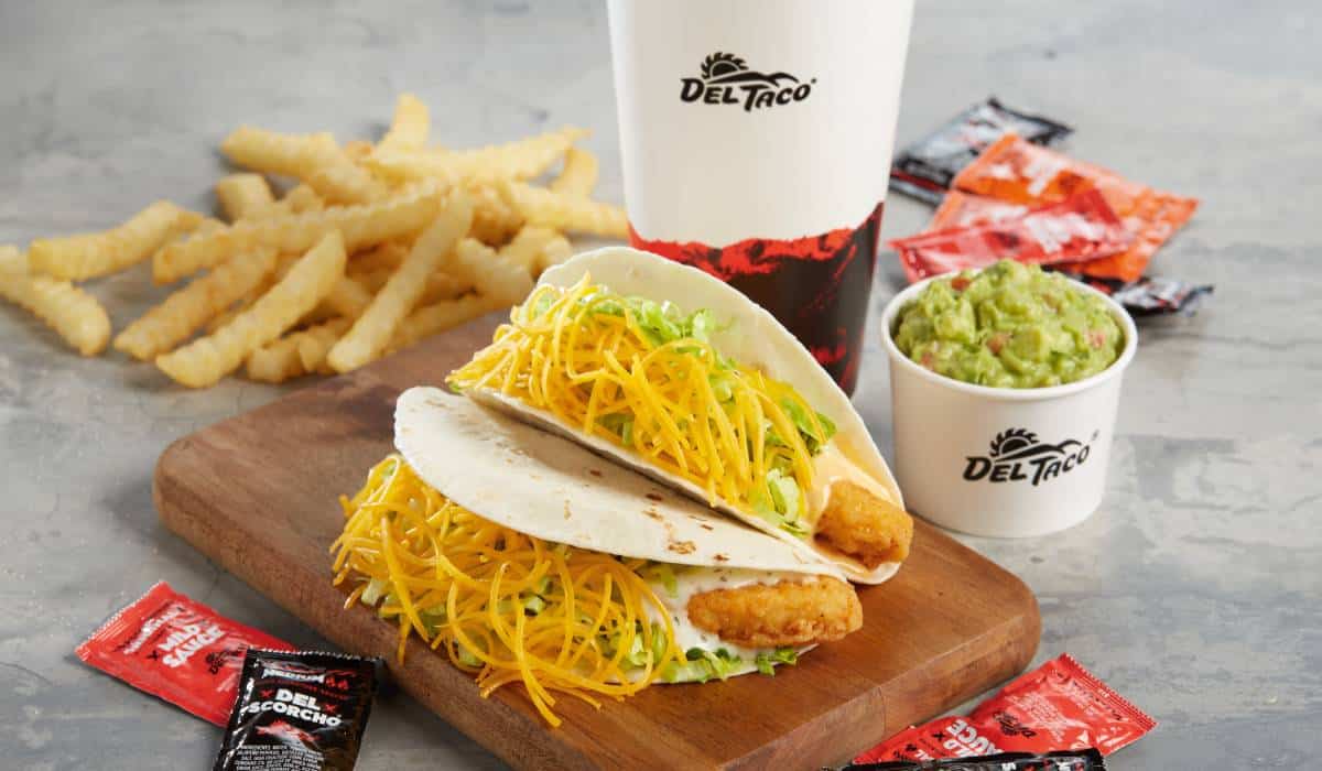 Del Taco's Crispy Chicken Taco