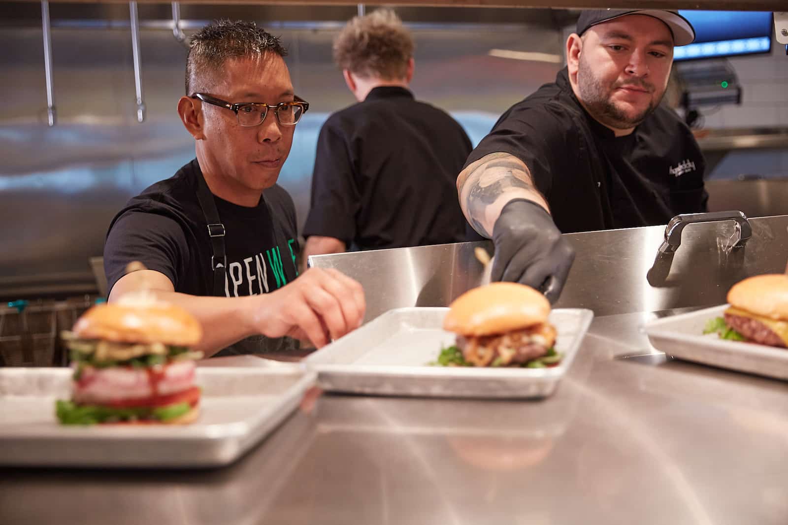 Premium Burger Restaurant Chain Embraces Takeout Model During Pandemic