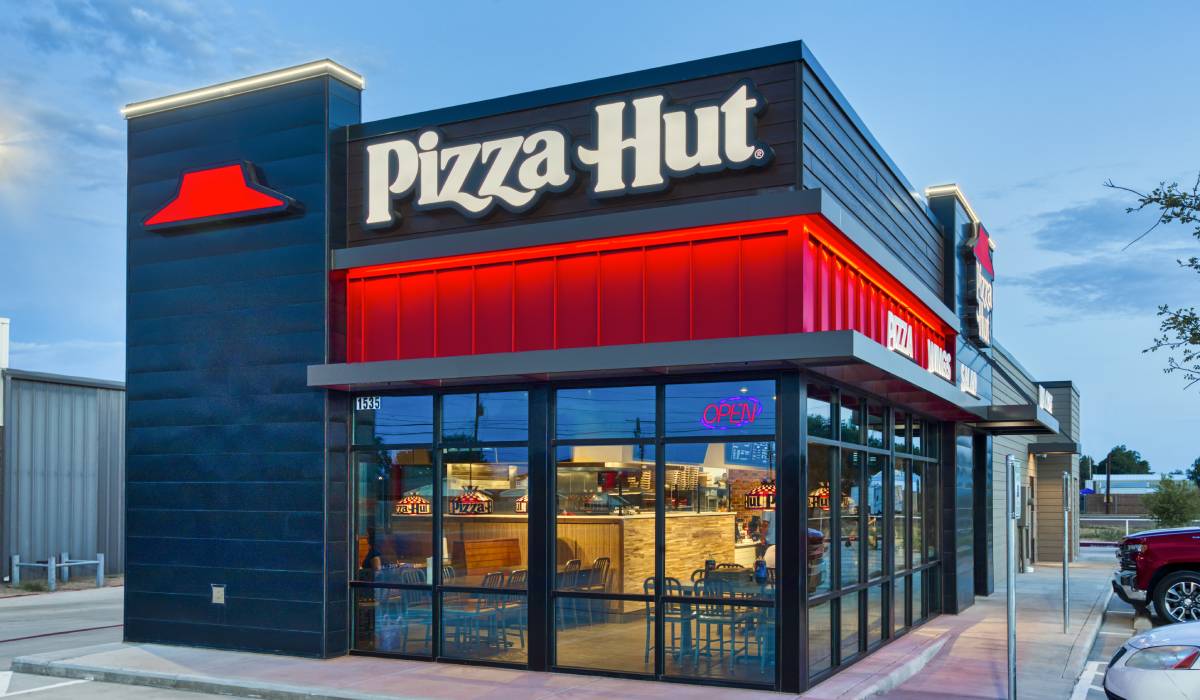 Pizza Hut restaurant.