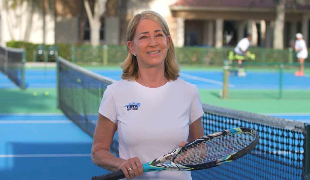 Former Tennis Star Chris Evert Appearing In A Commercial