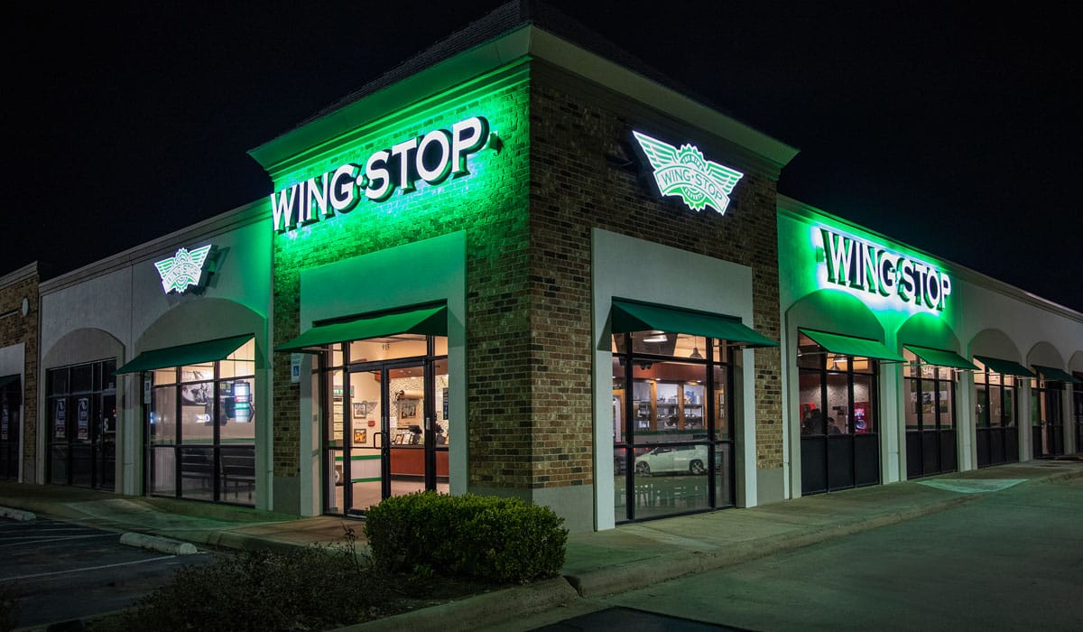 Wingstop Exterior Of Restaurant At Night